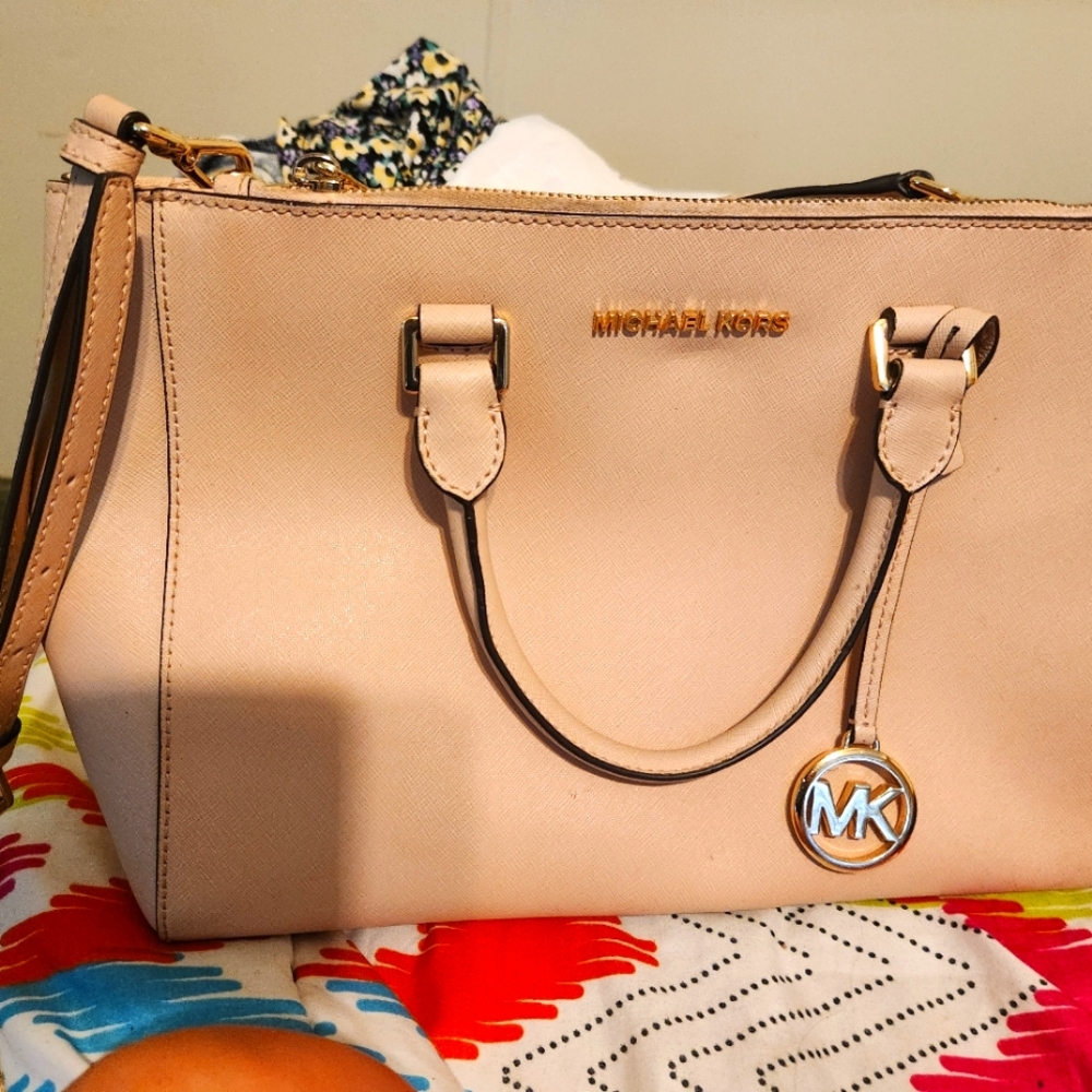 Michael Kors Kellen MD Satchel Blossom